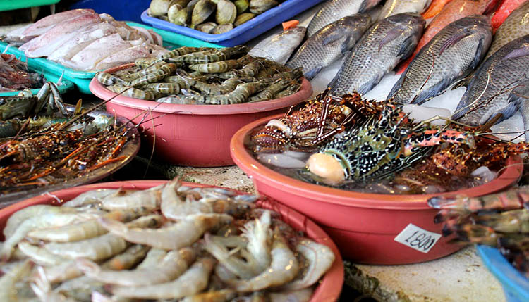 seafood market of philippines